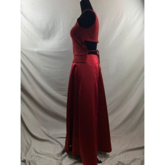 Burgundy  Evening Satin Skirt And Open Tie Back Glitter Top - Picture 3 of 5